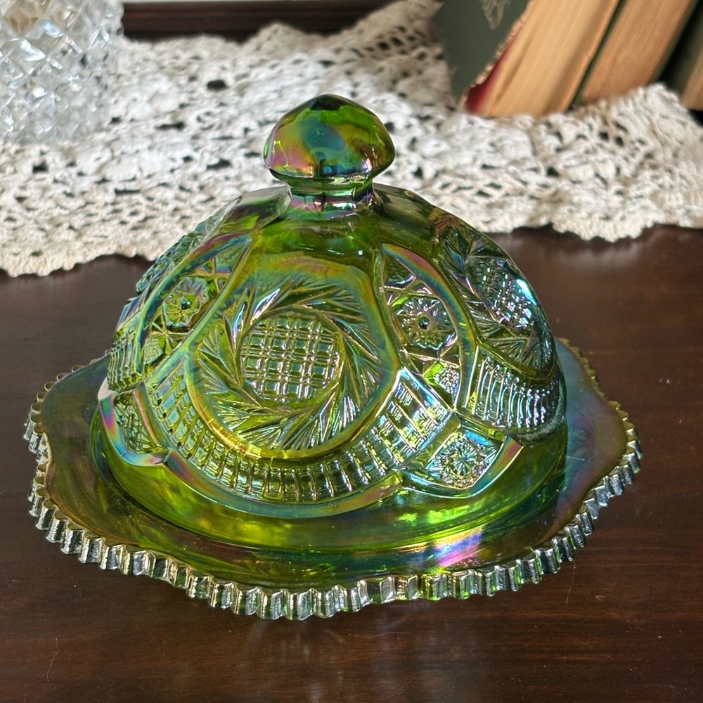 Vintage LE Smith Iridescent Green Glass Covered Butter Dish or LED Fairy Lamp